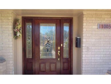 10656 Vista Lomas Dr, El Paso, TX 79935 - photo 3