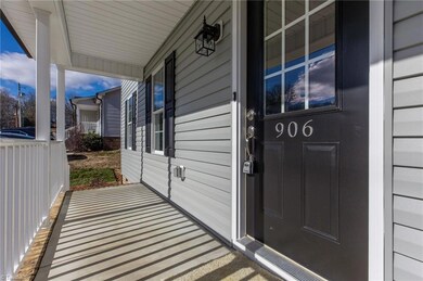 906 Fermer Rd, Asheboro, NC 27203 - photo 4