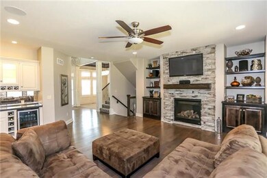 9709 Wild Rose Ln, Lenexa, KS 66227 - photo 7