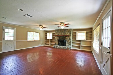 5422 Tara Woods Dr S, Jacksonville, FL 32210 - photo 7