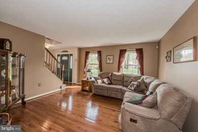 1115 Lafayette Dr, Sykesville, MD 21784 - photo 4