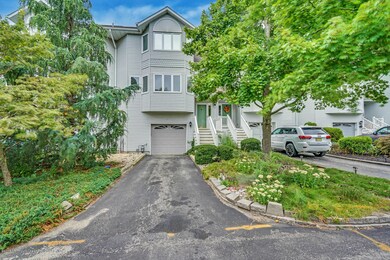 72 Orchid Ct Toms River NJ-large-004-12-