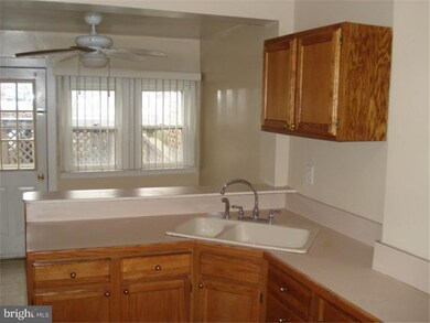 403 W 25th St, Wilmington, DE 19802 - photo 7