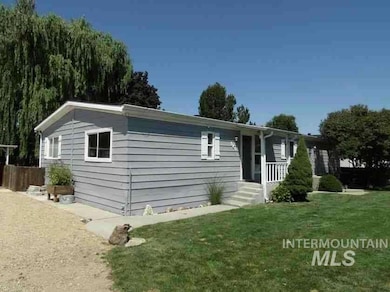 585 Conover St, Eagle, ID 83616 - photo 3