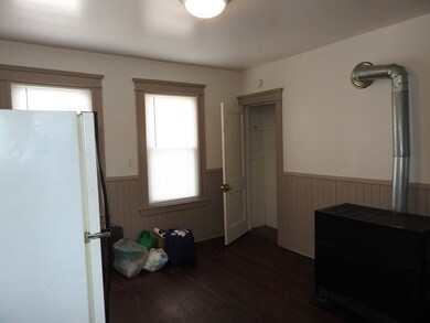 91 Cote Ave unit 3rd Floor, Woonsocket, RI 02895 - photo 4