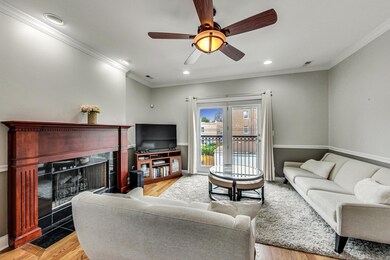 6131 N Richmond St unit 2E, Chicago, IL 60659 - photo 4