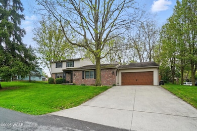 1461 Loch Loman Way (2)