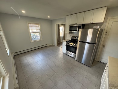 190 Bonner St, Hartford, CT 06106 - photo 3