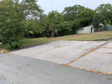 10 Blendall St, Brockton, MA 02302 - photo 4