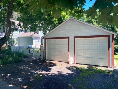 12 Royal Ave, Freeport, ME 04032 - photo 2