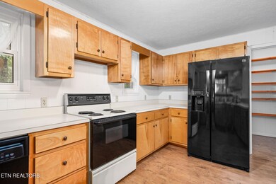 mls-16 Pomeroy Ct FFG-129_TNPC