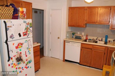 26245 Shannon Mill Dr, Ruther Glen, VA 22546 - photo 6