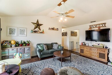 12824 Country Shoal Ln, Grabill, IN 46741 - photo 7