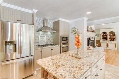 All new SS appliances, Gas cook top with Custom Hood