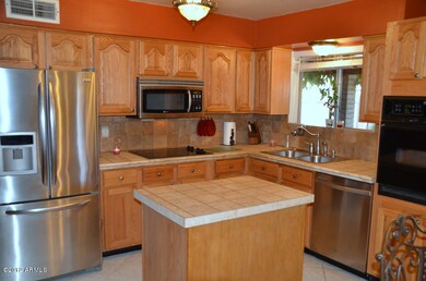 Kitchen 2