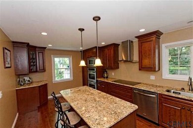 58 Laura Dr, Latham, NY 12110 - photo 4