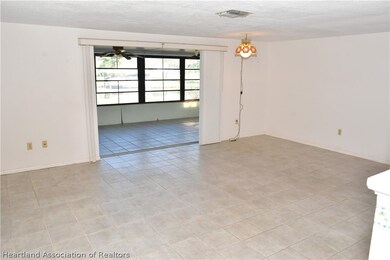 127 Melody Ct, Lake Placid, FL 33852 - photo 7