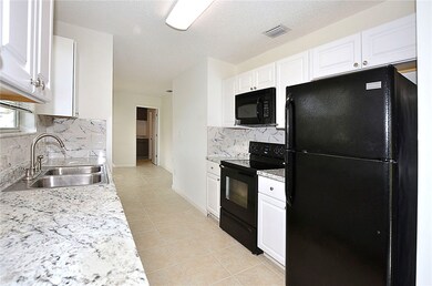 121 Karrigan St, Sebastian, FL 32958 - photo 7