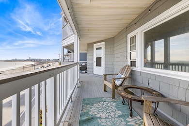 249 Winthrop Shore Dr unit 4, Winthrop, MA 02152 - photo 2