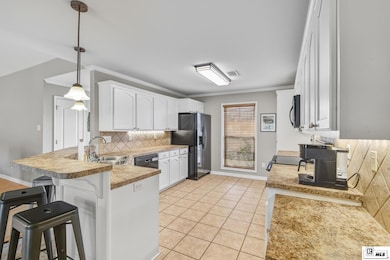 205 Curry Creek Cir, Calhoun, LA 71225 - photo 2