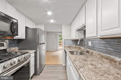 5449 Endicott Ln, Columbia, MD 21044 - photo 6