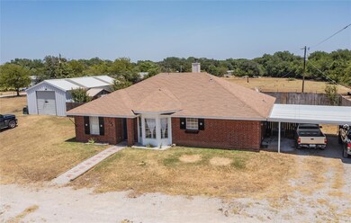 790 Rhoades Ln, Springtown, TX 76082 - photo 4