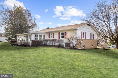 912 Hallford St, Sykesville, MD 21784 - photo 6