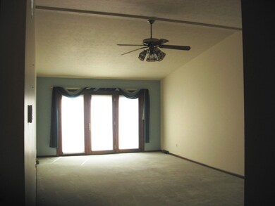 1148 Amberwood West Dr SW unit 97, Byron Center, MI 49315 - photo 6