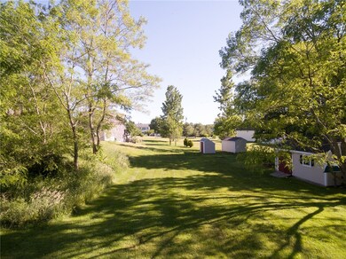 16 Brittney Ln, Warren, RI 02885 - photo 3