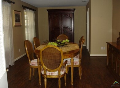 225 Samuel Dr, Tyler, TX 75701 - photo 3