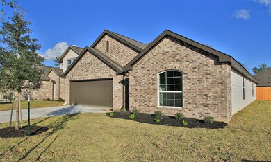 30360 Castle Stuart Ct, Cleveland, TX 77327 - photo 2