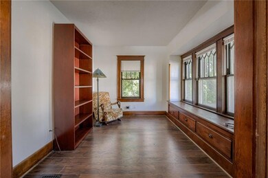 4033 E 68th St, Kansas City, MO 64132 - photo 7