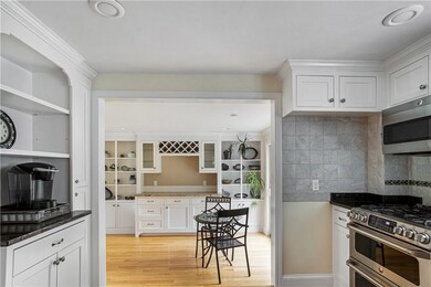 1615 Boston Neck Rd, Saunderstown, RI 02874 - photo 6