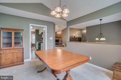 10602 Crestwood Dr, Spotsylvania, VA 22553 - photo 7