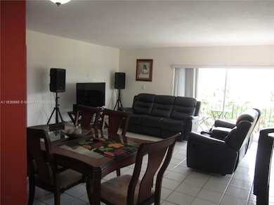6780 W 2nd Ct unit 304, Hialeah, FL 33012 - photo 2