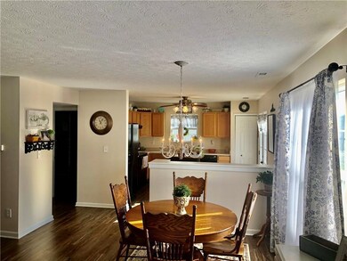 1185 Sunkiss Ct, Franklin, IN 46131 - photo 6