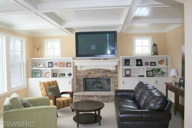 6291 Cascade Pointe Dr SE unit 12, Grand Rapids, MI 49546 - photo 3