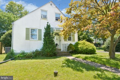 210 Cedar Rd, Wallingford, PA 19086 - photo 2