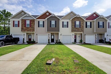 315 Cedar Island Trail Holly-large-002-1