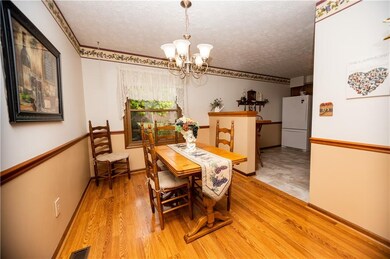 1037 Corey Ln, Plainfield, IN 46168 - photo 4