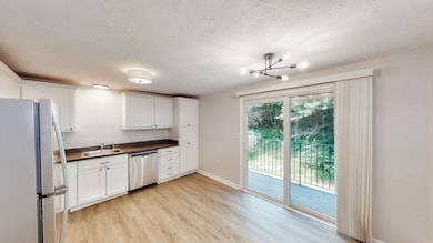 131 Twin Brook Ln, Bellingham, MA 02019 - photo 4