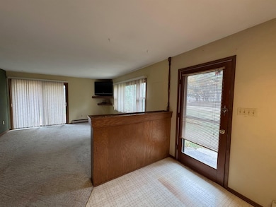 N5616 Biggs Rd, Argyle, WI 53504 - photo 7