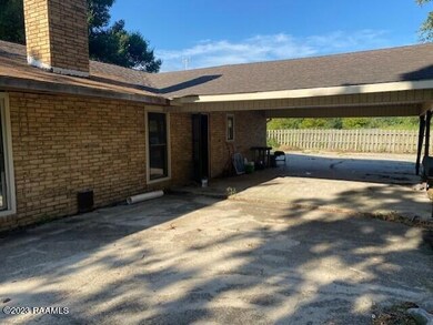 14507 Leon back carport
