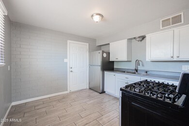 1721 E Sheridan St unit A, Phoenix, AZ 85006 - photo 7