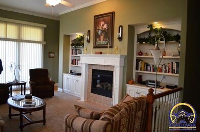 2223 SW Lowell Ln, Topeka, KS 66614 - photo 4