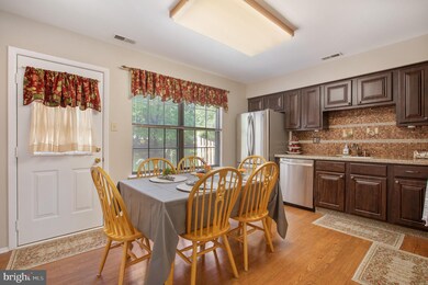 631 Foxton Ct, West Deptford, NJ 08051 - photo 3