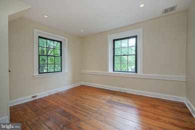 141 E Main St, Moorestown, NJ 08057 - photo 4