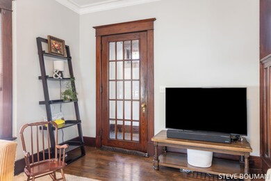 12-web-or-mls-1060-bates-st-se