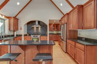 66 Sherwood Forest Rd, Weare, NH 03281 - photo 3