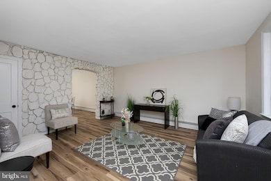 1044 S Merrimac Rd, Camden, NJ 08104 - photo 6